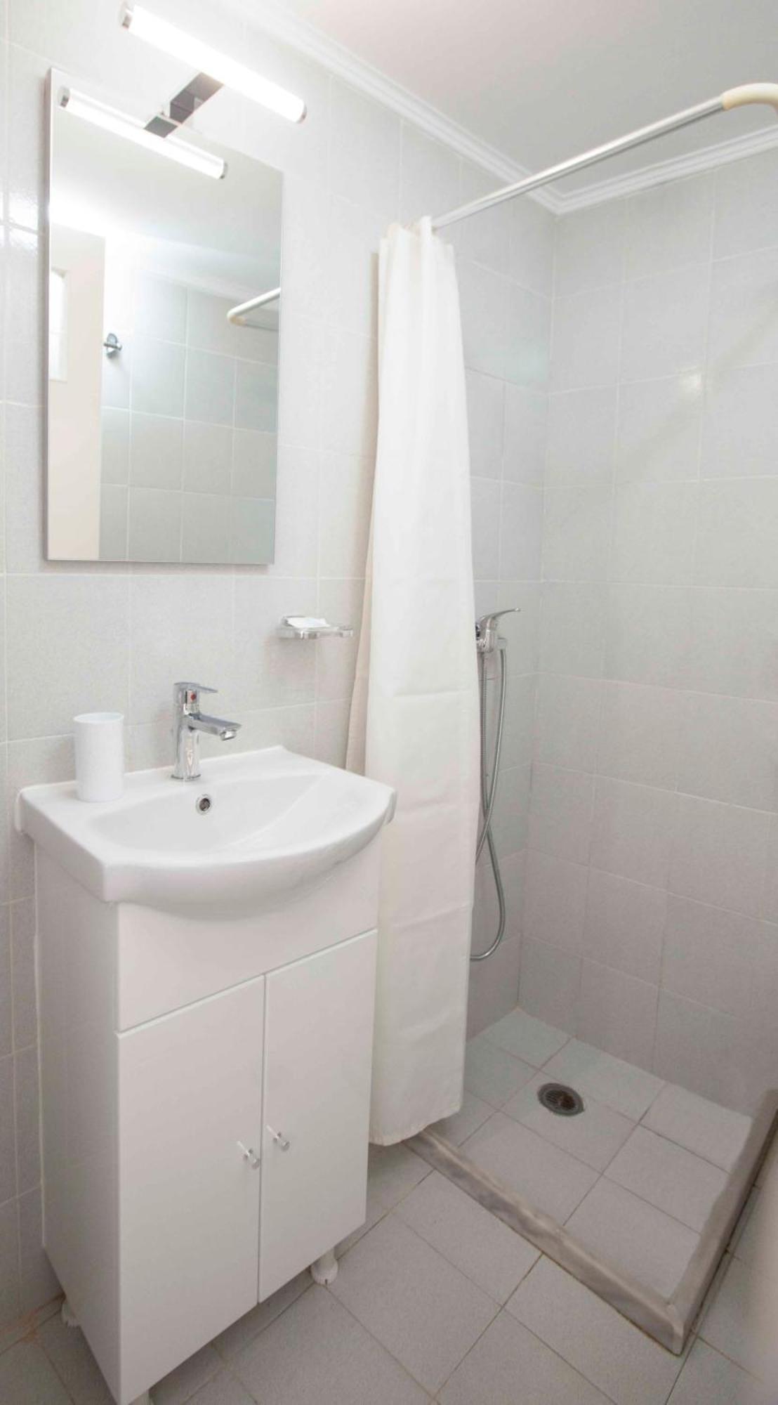 אלפוניסוס Kontogoni Rooms מראה חיצוני תמונה