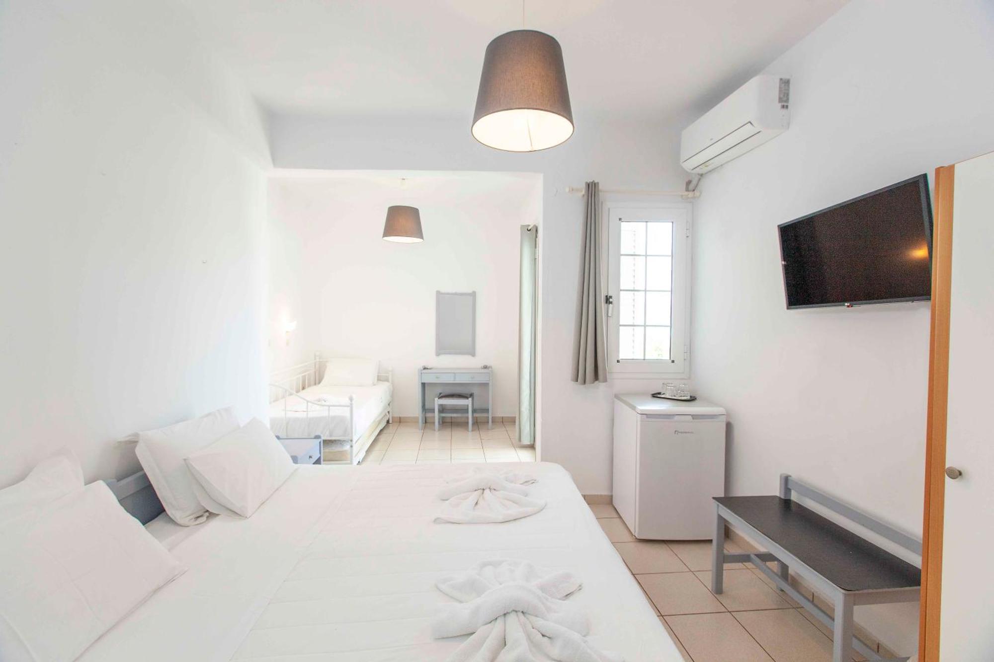 אלפוניסוס Kontogoni Rooms מראה חיצוני תמונה